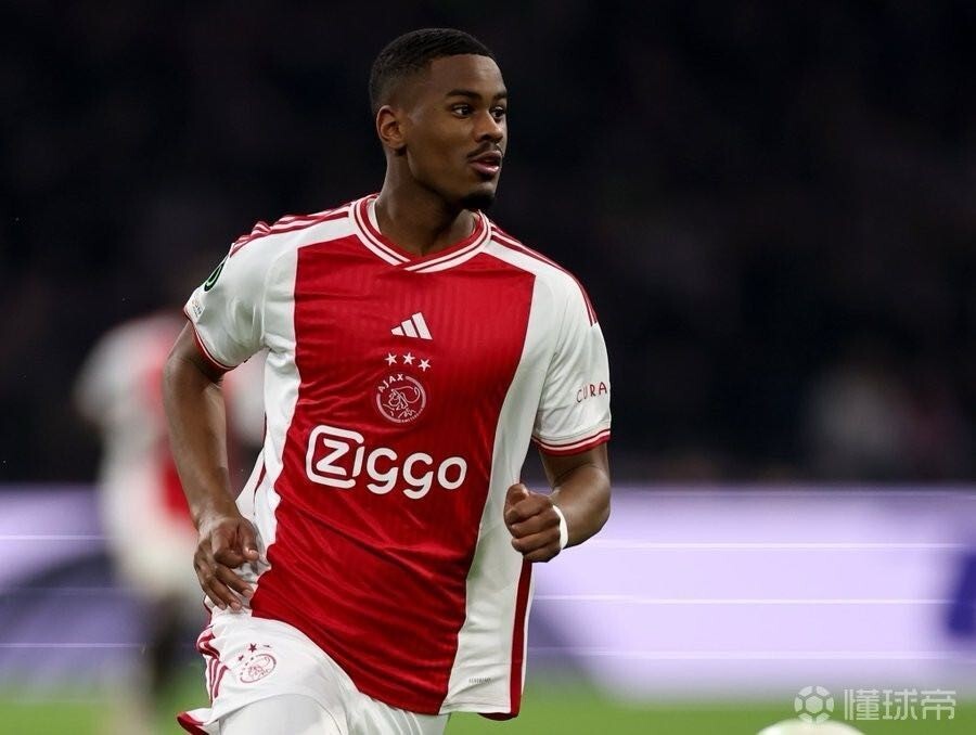 刚刚！尤文图斯迎来里程碑备战荷甲法兰克福门线救险备战葡超，布鲁克林篮网转会期主帅复盘的简单介绍