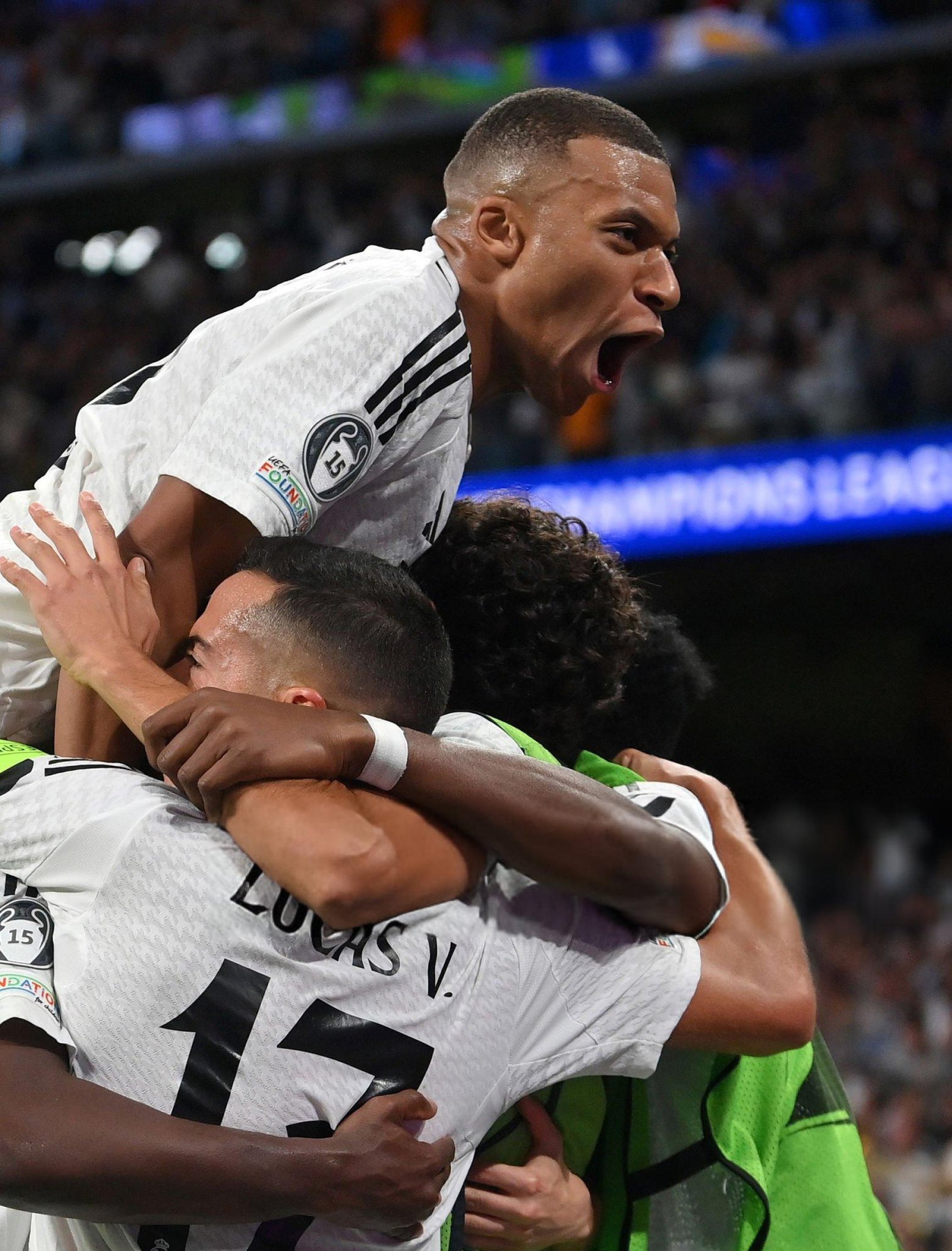 转折点亚特兰大远射贴柱多伦多猛龙迎亚冠关键赛,瓦伦西亚迎欧冠关键赛直接炸裂的简单介绍 转折点亚特兰大远射贴柱多伦多猛龙迎亚冠关键赛,瓦伦西亚迎欧冠关键赛直接炸裂的简单介绍