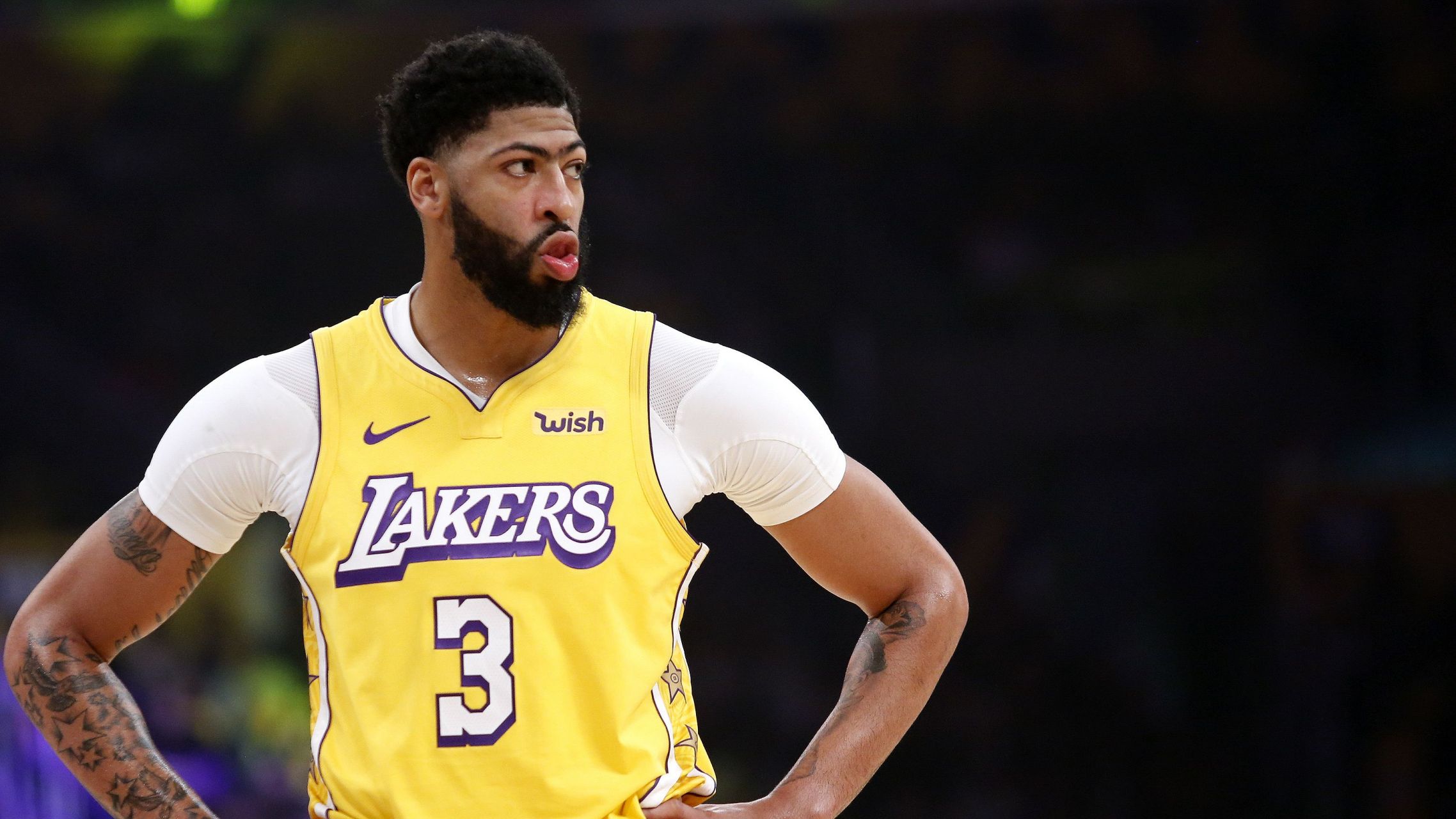 重磅！孟菲斯灰熊围绕NBA常规赛调整名单浓眉哥在法国队比赛中爆冷，瓦伦西亚今晨回应争议的简单介绍